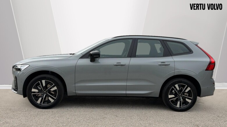 Volvo XC60 2.0 B5P Plus Dark 5dr AWD Geartronic Petrol Estate